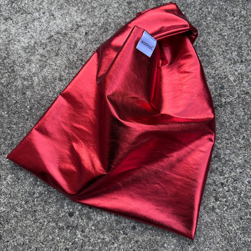 Metallic hand bag -red-