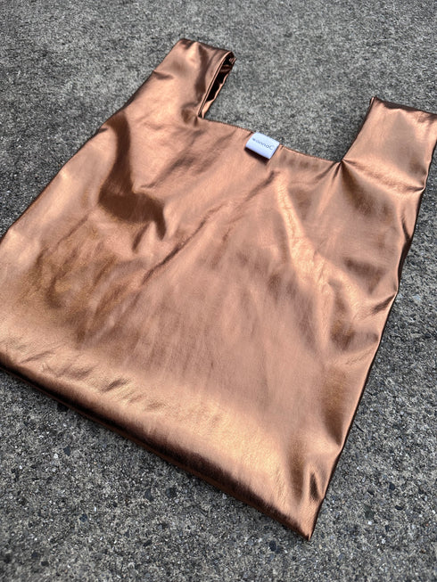 Metallic hand bag -bronze-